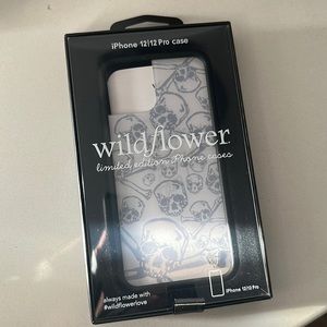 iphone 12 pro skull case